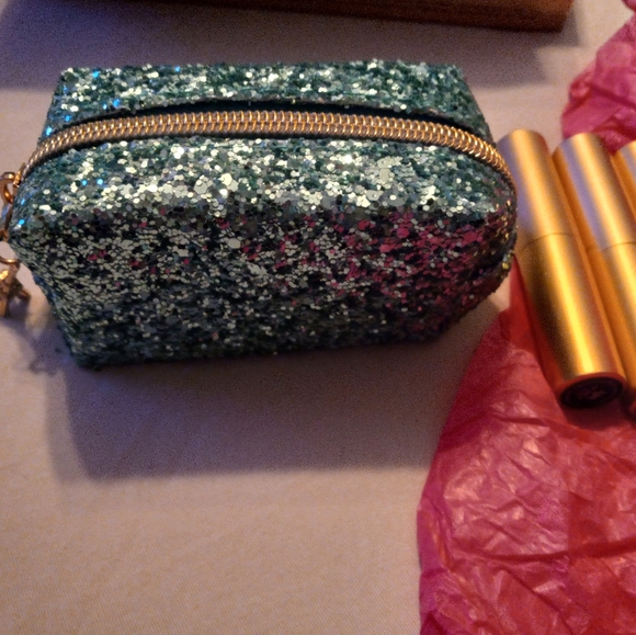 4 PC Too Faced Bundle Lot - Picture 6 of 11